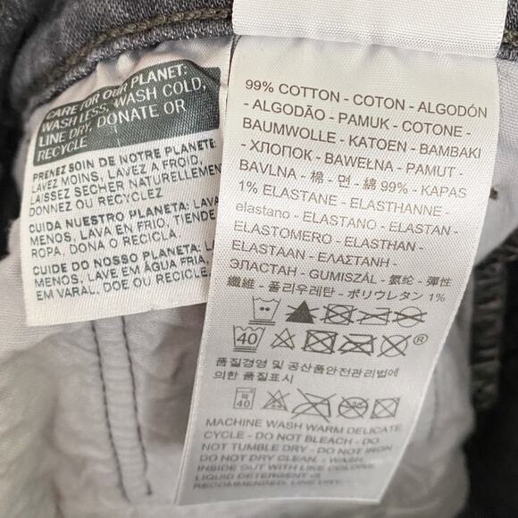 Levi's 501 Crystal Crop Jeans 28 Black Embellished High Rise Mom Jeans New NWT - Picture 7 of 8